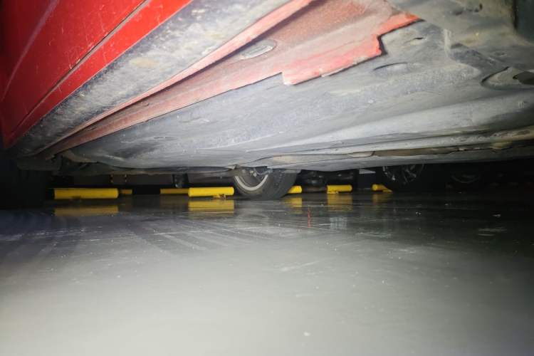 Used Volkswagen Lamando 2017 2.0T GTS Chassis Front Right
