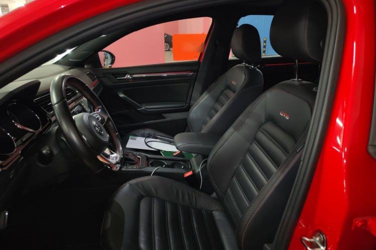 Used Volkswagen Lamando 2017 2.0T GTS Left Front Seat