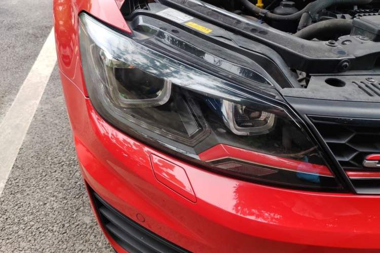 Used Volkswagen Lamando 2017 2.0T GTS Right Front Headlight