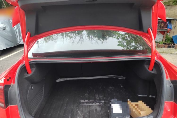 Used Volkswagen Lamando 2017 2.0T GTS Trunk
