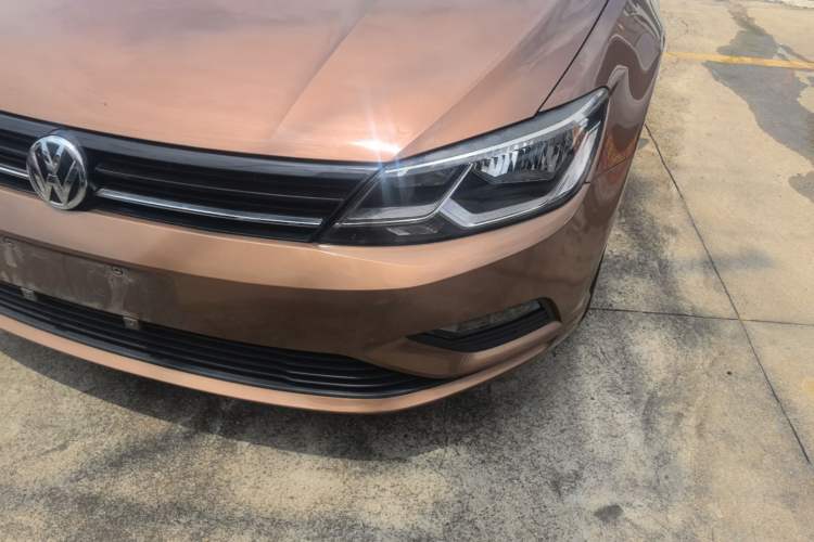 Used Volkswagen Lamando 2017 230TSI DSG Fashion Edition Left Front Headlight