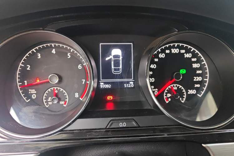 Used Volkswagen Lamando 2017 280TSI DSG Comfort Edition Instrument Cluster