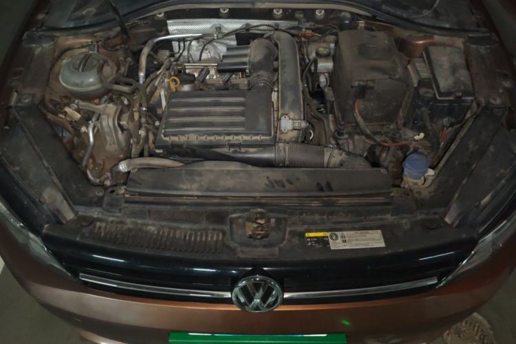 Used Volkswagen Lamando 2017 230TSI DSG Fashion Edition Engine Bay