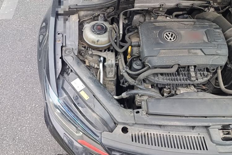 Used Volkswagen Lamando 2017 2.0T GTS Engine Bay Right