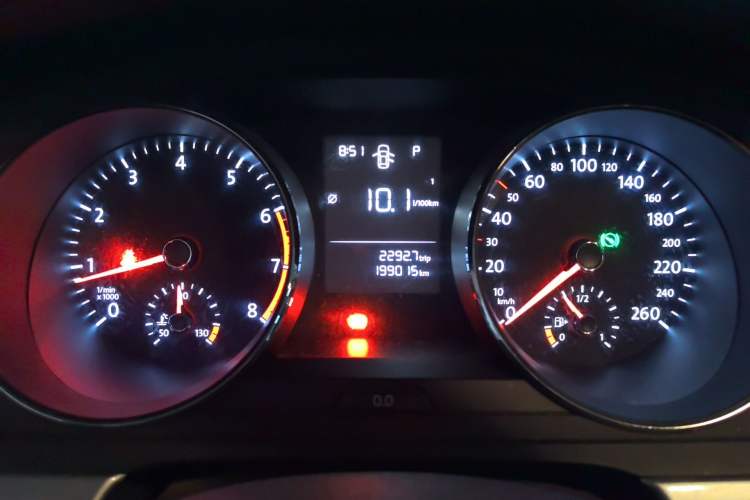 Used Volkswagen Lamando 2017 230TSI DSG Fashion Edition Instrument Cluster