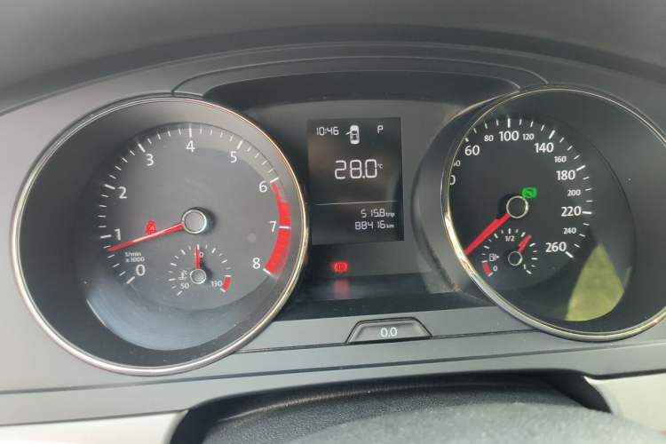 Used Volkswagen Lamando 2017 230TSI DSG Fashion Edition Instrument Cluster