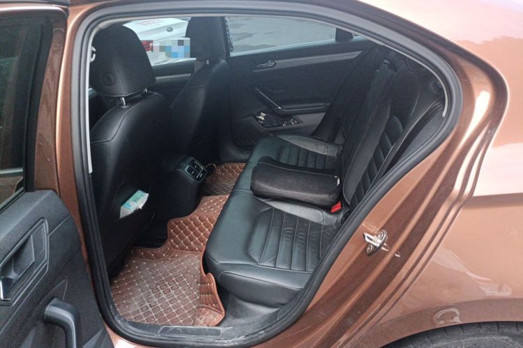 Used Volkswagen Lamando 2017 280TSI DSG Comfort Edition Left Rear Seat