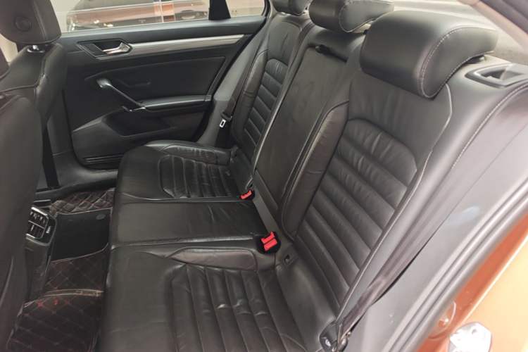 Used Volkswagen Lamando 2017 280TSI DSG Comfort Edition Left Rear Seat