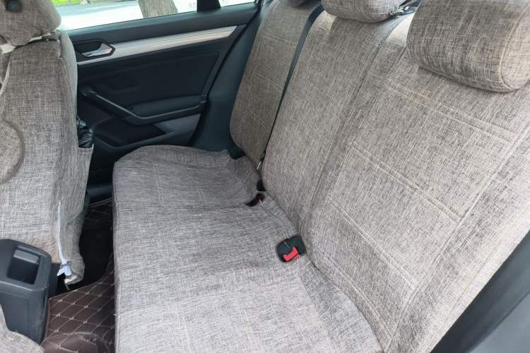Used Volkswagen Lamando 2017 230TSI DSG Fashion Edition Left Rear Seat