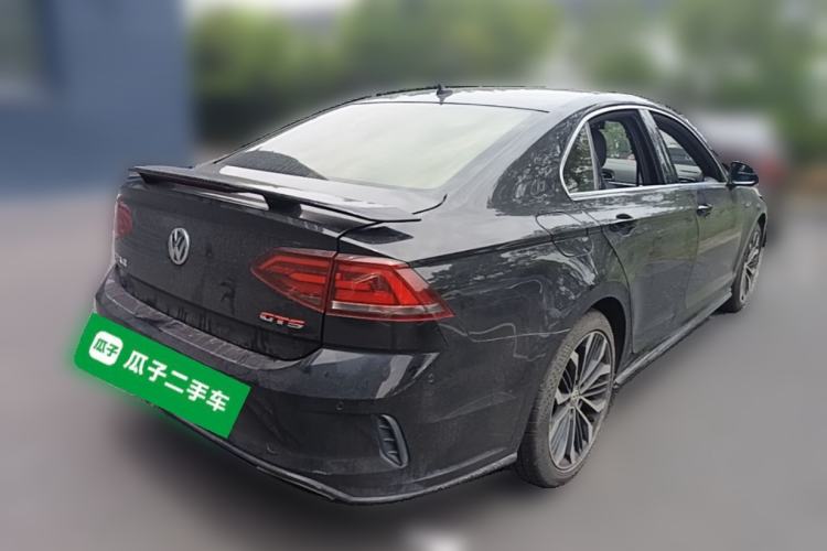 Used Volkswagen Lamando 2017 2.0T GTS Rear Right 45 Deg