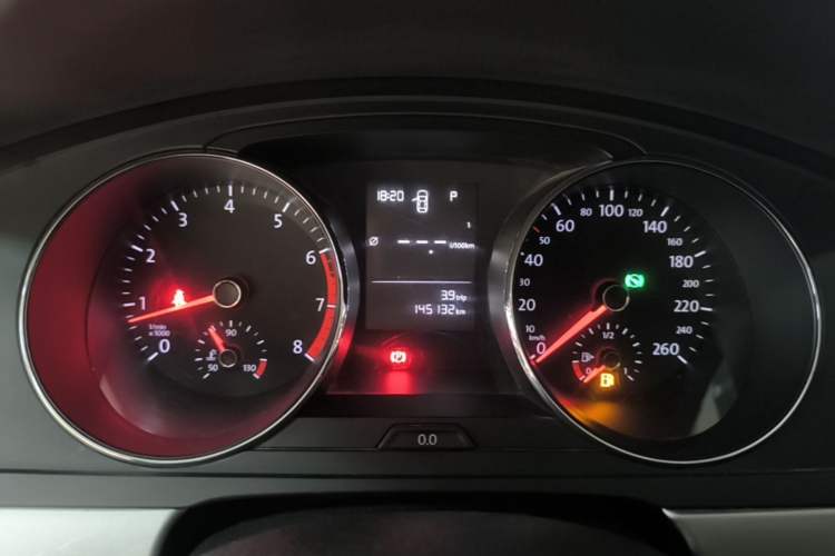 Used Volkswagen Lamando 2017 230TSI DSG Fashion Edition Instrument Cluster
