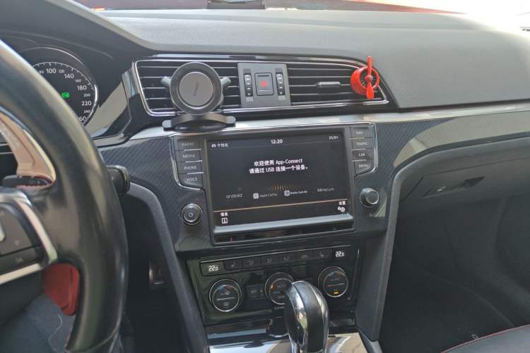 Used Volkswagen Lamando 2017 2.0T GTS Audio And AC Panel