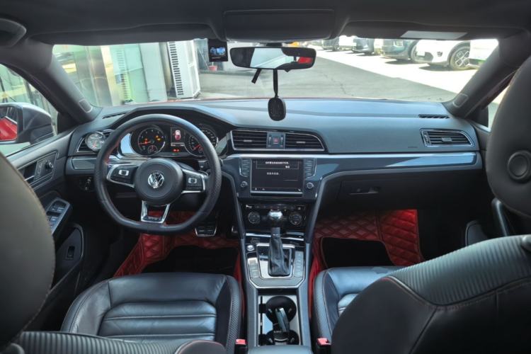 Used Volkswagen Lamando 2017 2.0T GTS Center Console