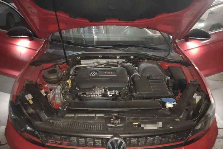 Used Volkswagen Lamando 2017 2.0T GTS Engine Bay