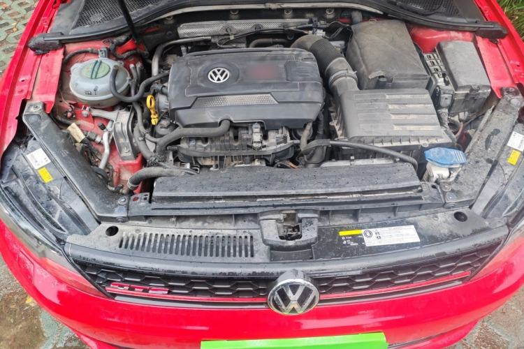 Used Volkswagen Lamando 2017 2.0T GTS Engine Bay
