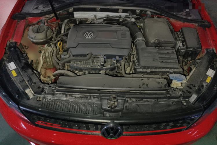 Used Volkswagen Lamando 2017 2.0T GTS Engine Bay