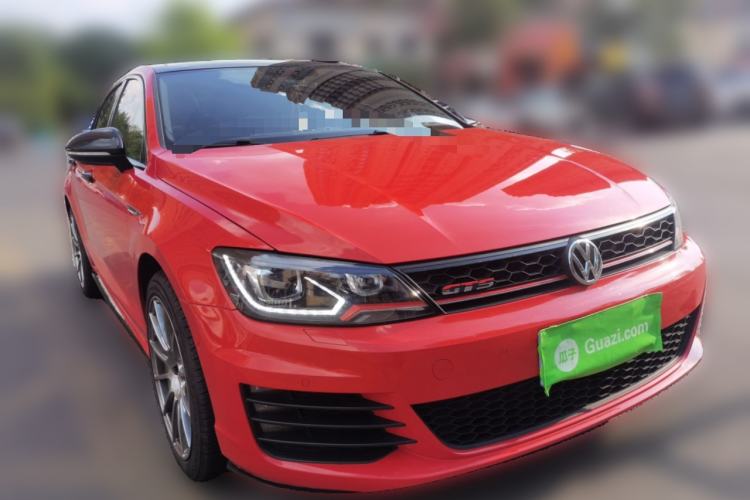 Used Volkswagen Lamando 2017 2.0T GTS Front Right 45 Deg