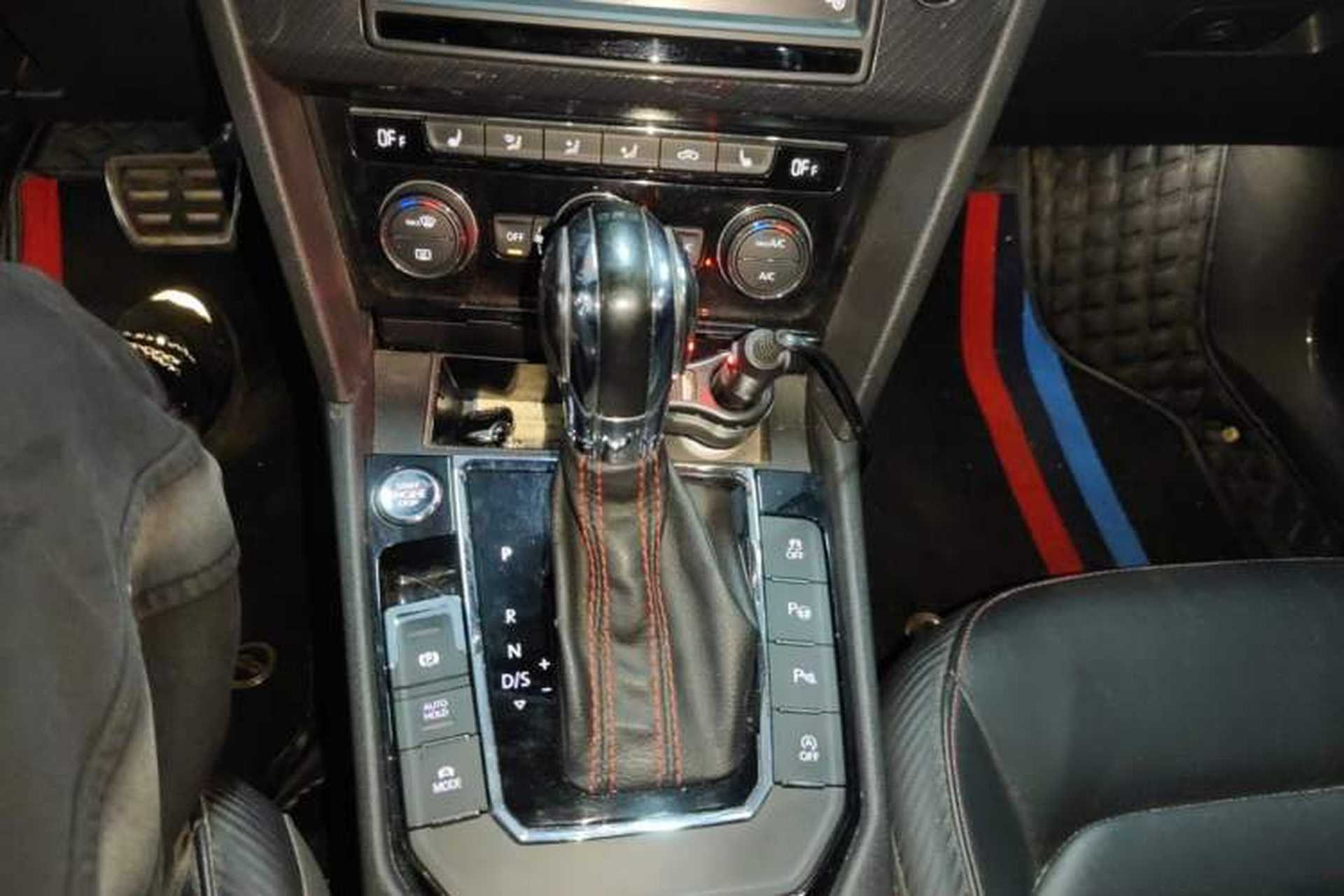 Used Volkswagen Lamando 2017 2.0T GTS Gear Lever