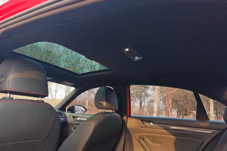Used Volkswagen Lamando 2017 2.0T GTS Headliner