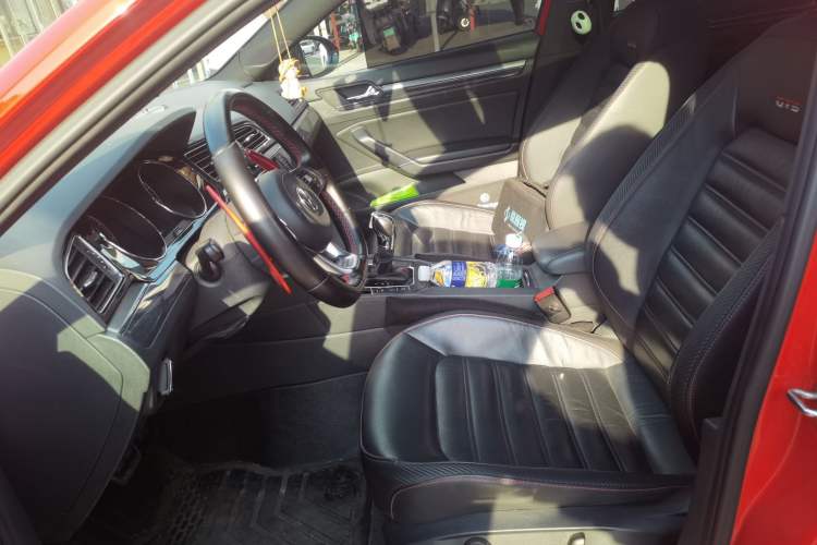 Used Volkswagen Lamando 2017 2.0T GTS Left Front Seat