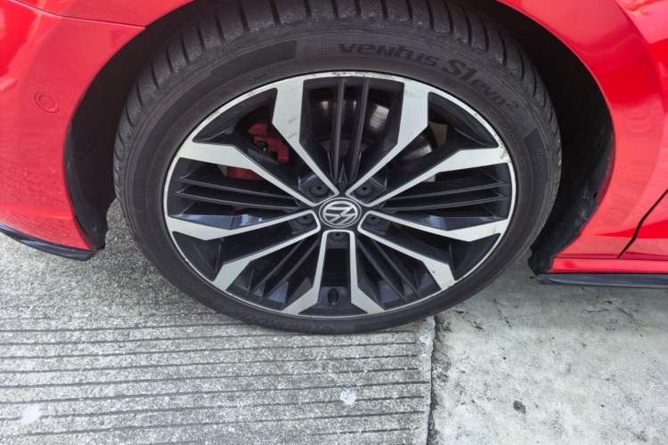 Used Volkswagen Lamando 2017 2.0T GTS Left Front Wheel Hub