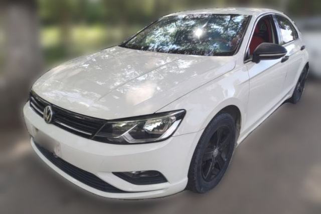 Ojetý Volkswagen Lamando 2017 230TSI DSG Fashion Edition