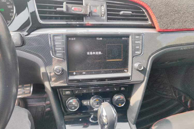 Used Volkswagen Lamando 2017 2.0T GTS Audio And AC Panel