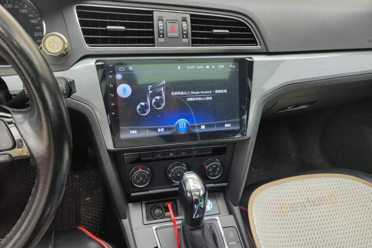 Used Volkswagen Lamando 2017 230TSI DSG Fashion Edition Audio And AC Panel