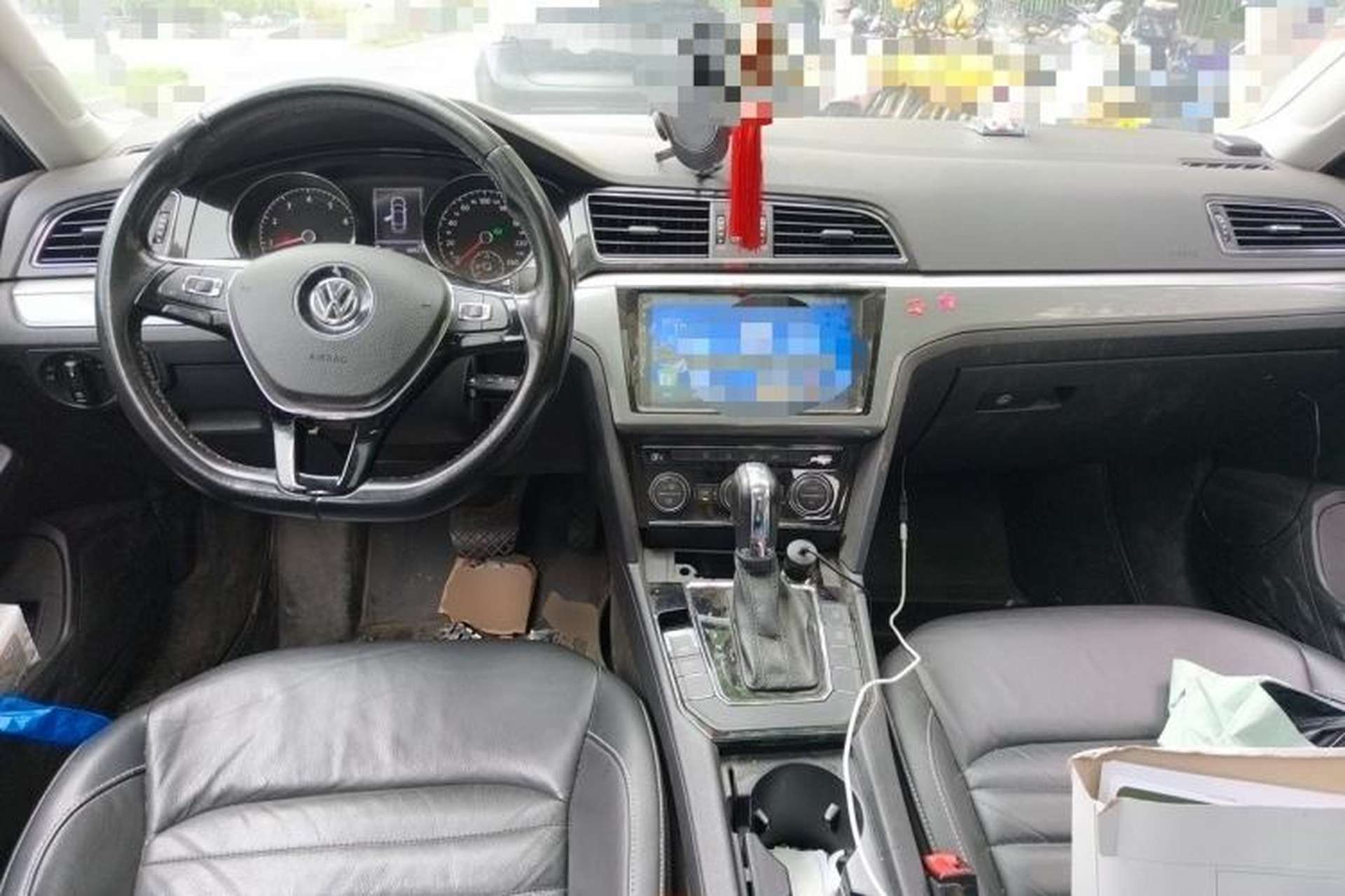 Used Volkswagen Lamando 2017 280TSI DSG Comfort Edition Center Console