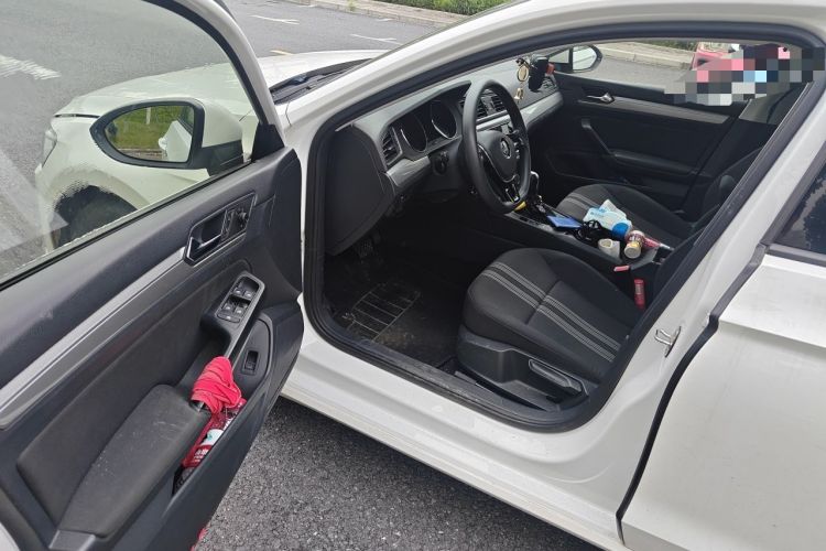 Used Volkswagen Lamando 2017 230TSI DSG Fashion Edition Driver Seat