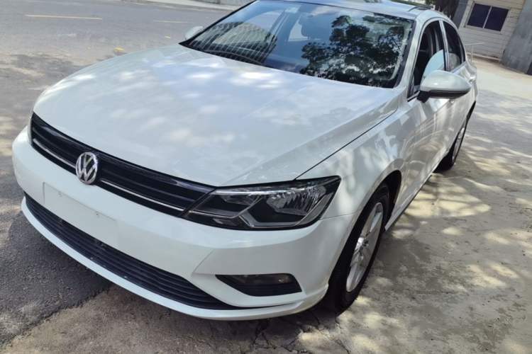 Volkswagen Lamando 2017 230TSI DSG Fashion Edition مستعملة Guazi used car, China used car export, Used car for sale, Used  cars, Cheapest cars for sale