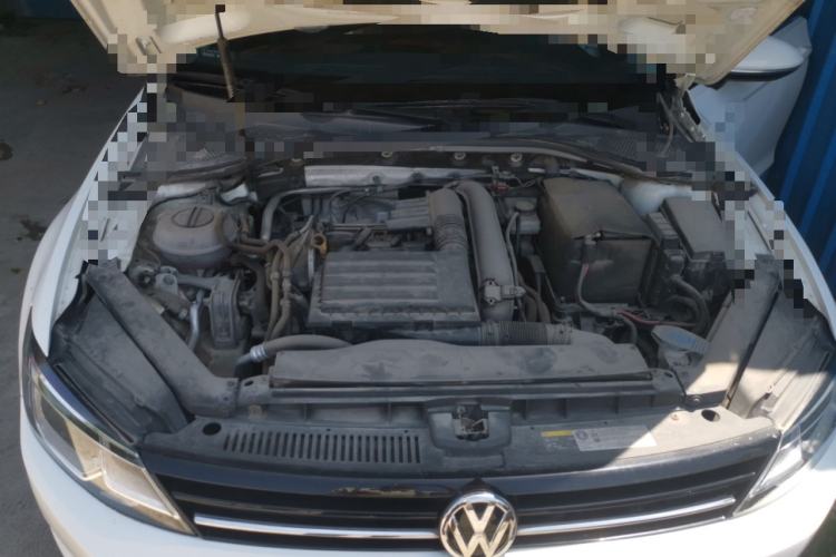 Used Volkswagen Lamando 2017 230TSI DSG Fashion Edition Engine Bay