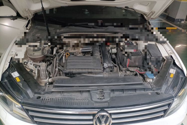 Used Volkswagen Lamando 2017 280TSI DSG Luxury Edition Engine Bay