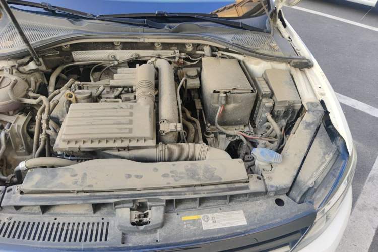 Used Volkswagen Lamando 2017 230TSI DSG Fashion Edition Engine Bay Left