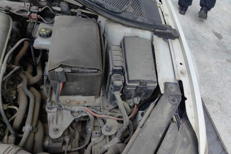Used Volkswagen Lamando 2017 280TSI DSG Comfort Edition Engine Bay Left