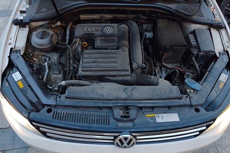 Used Volkswagen Lamando 2017 280TSI DSG Luxury Edition Engine Bay