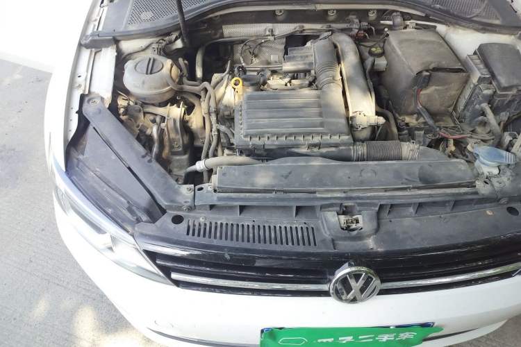 Used Volkswagen Lamando 2017 230TSI DSG Fashion Edition Engine Bay Right