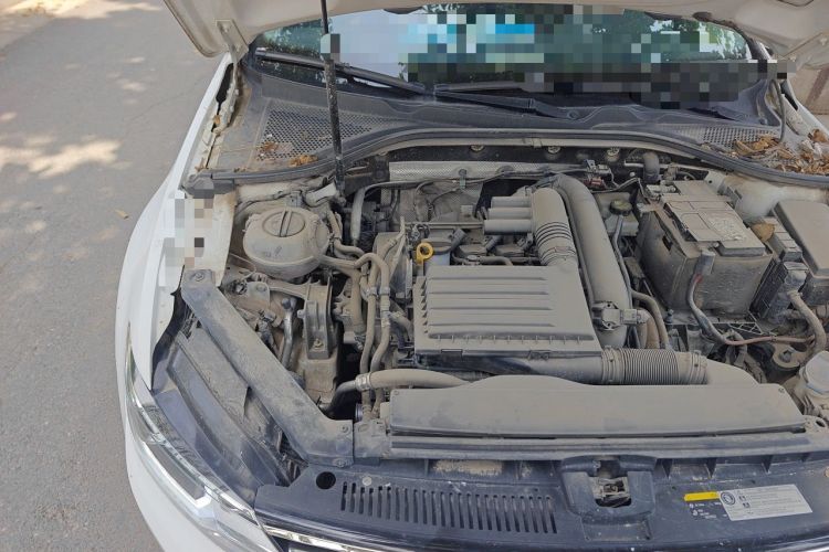 Used Volkswagen Lamando 2017 230TSI DSG Fashion Edition Engine Bay Right