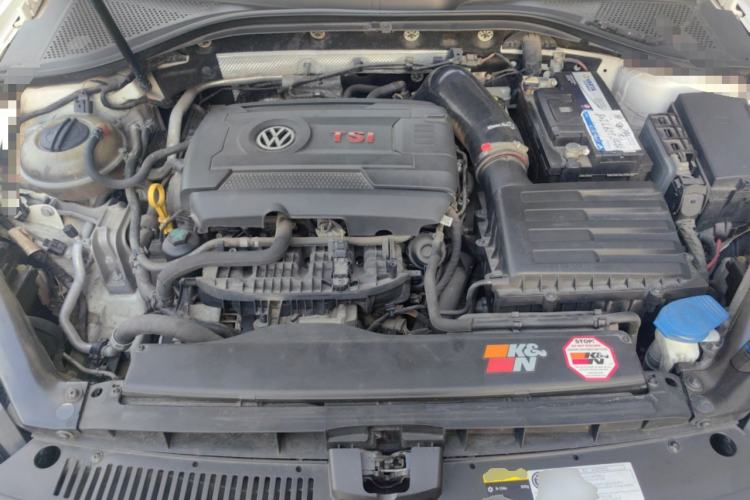 Used Volkswagen Lamando 2017 2.0T GTS Engine Bay