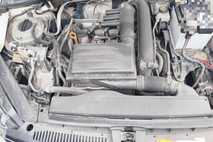 Used Volkswagen Lamando 2017 280TSI DSG Luxury Edition Engine Bay