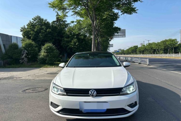 Used Volkswagen Lamando 2017 280TSI DSG Comfort Edition Exterior 1