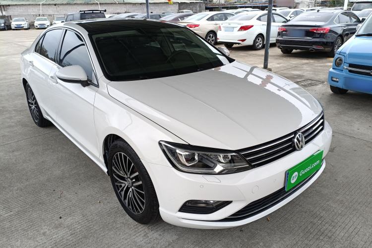 Used Volkswagen Lamando 2017 280TSI DSG Luxury Edition Exterior 1
