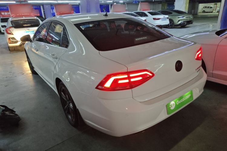 Used Volkswagen Lamando 2017 280TSI DSG Comfort Edition Exterior 2