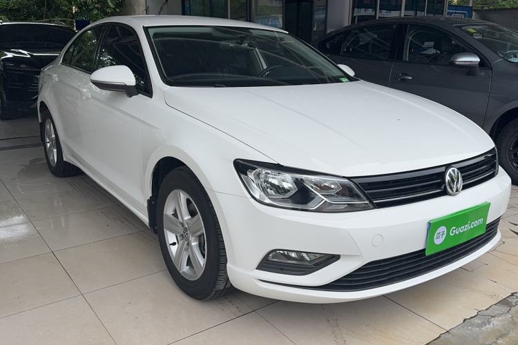 Used Volkswagen Lamando 2017 230TSI DSG Fashion Edition Exterior 2