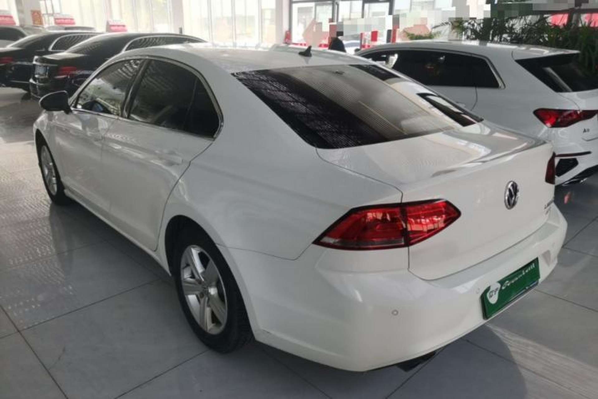 Used Volkswagen Lamando 2017 230TSI DSG Fashion Edition Exterior 2