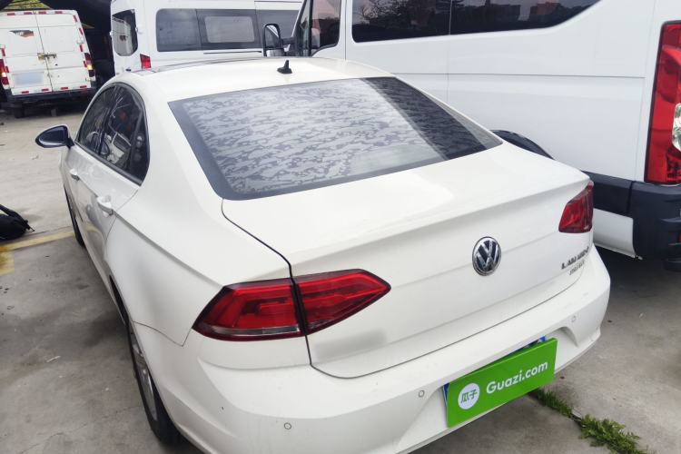Used Volkswagen Lamando 2017 230TSI DSG Fashion Edition Exterior 2