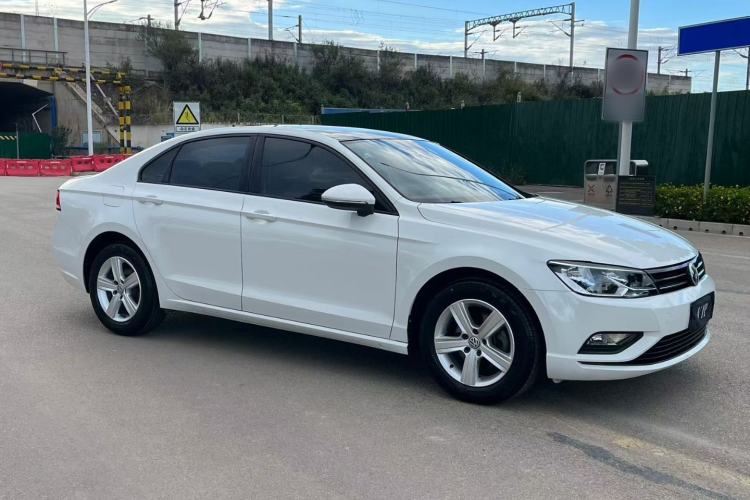 Used Volkswagen Lamando 2017 230TSI Manual Trend Edition Exterior 2