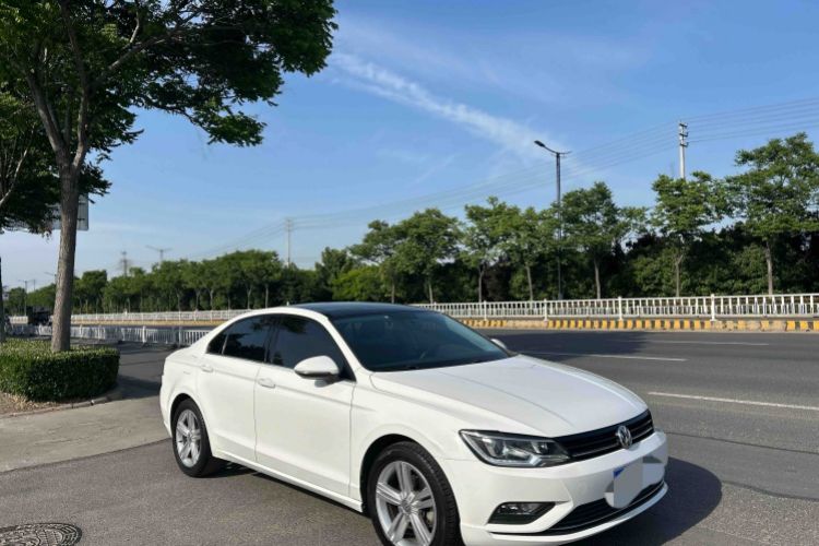 Used Volkswagen Lamando 2017 280TSI DSG Comfort Edition Exterior 3
