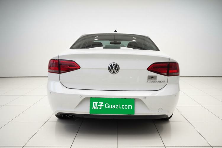 Used Volkswagen Lamando 2017 280TSI DSG Comfort Edition Exterior 4