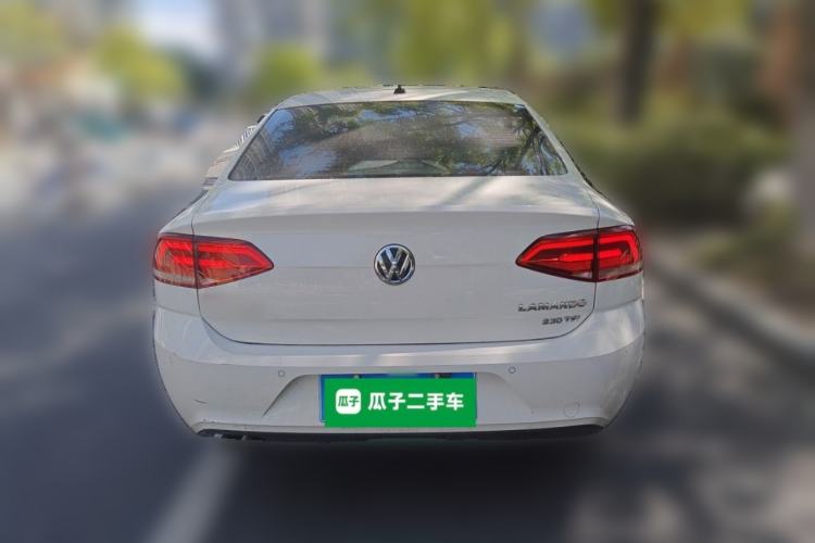 Used Volkswagen Lamando 2017 230TSI DSG Fashion Edition Exterior 4